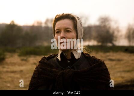 DATE DE SORTIE : 23 décembre 2009. Titre du film : Solomon Kane. STUDIO : Davis-Films. PLOT : un mercenaire qui doit son âme au diable lui-même en luttant contre le mal rachète. Sur la photo : Alice Krige que Katherine Crowthorn. Banque D'Images