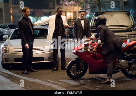 DATE DE SORTIE : Février 26, 2010. Titre du film : preneurs. STUDIO : Screen Gems. Résumé : Un groupe de voleurs de banque trouver leur plan de 20 millions de dollars interrompu par un détective à la coque. Sur la photo : Paul Walker, IDRIS ELBA et hayden christensen Banque D'Images