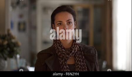 DATE DE SORTIE : Décembre 20, 2013 Title : Le passé aka Le passe STUDIO : Sony Pictures Classics Directeur : Asghar Farhadi PLOT : Un iranien déserte son épouse française et ses deux enfants pour retourner à sa patrie. Pendant ce temps, sa femme se met en place une nouvelle relation, une réalité confronte son mari à la demande de son épouse pour un divorce présenté : BERENICE BEJO comme Marie Brisson (Credit : c Sony Pictures Classics/photos) Banque D'Images