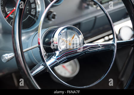 Classic car volant. Banque D'Images