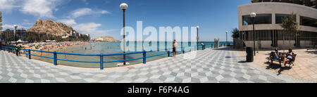 Harbour walk way, Alicane, Espagne Banque D'Images