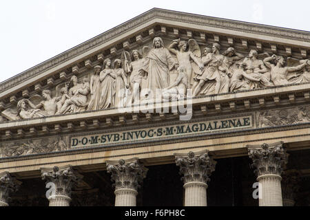 Église de la Madeleine ou l'église de la Madeleine à Paris, France. Banque D'Images