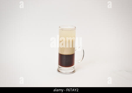 B 52 coctaile isolé sur backqround whte