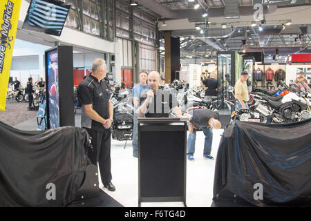 Sydney, Australie. 20 novembre, 2015. Salon de la moto de Sydney journée d'ouverture. Triumph Motorcycles comme événement de lancement de nouveaux modèles sont dévoilés à la Sydney Motorcycle Show à Homebush. Modèle : crédit10/Alamy Live News Banque D'Images