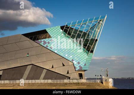 Royaume-uni, Angleterre, dans le Yorkshire, Hull, l'aquarium marin profond sur la confluence des rivières Humber et coque Banque D'Images