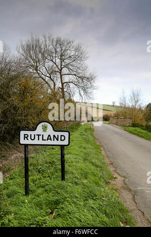 Une passerelle vers l'Angleterre est plus petite,comté de Rutland. Le comté est dans l'East Midlands et est principalement rurale avec de nombreuses fermes et des lacs Banque D'Images