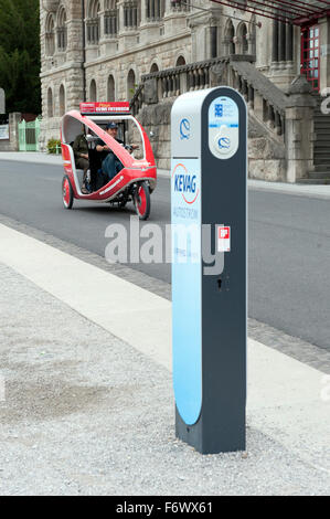 Voiture électrique point de recharge à Coblence, Allemagne Europe Banque D'Images