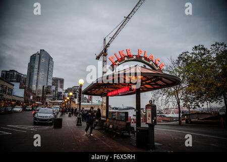 Célèbre Marché de Pike Place Banque D'Images