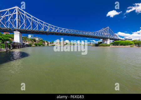 BRISBANE, AUSTRALIE - 13 NOV 2015 : Brisbane Story Bridge et la rivière. Brisbane est la troisième plus grande ville d'Australias, capitale de Queensla Banque D'Images