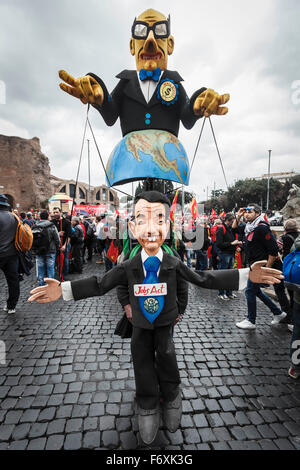 Rome, Italie. 21 Nov, 2015. Le premier ministre Italien Matteo Renzi muppet est vu lors d'un rassemblement anti-gouvernement pour protester contre le gouvernement italien dans le domaine de la "stabilité". Des milliers de manifestants participent à une manifestation anti-gouvernement appelé par FIOM CGIL, le syndicat des ouvriers, dans le centre-ville de Rome pour protester contre le gouvernement italien dans le domaine de la "stabilité". Credit : Giuseppe Ciccia/Pacific Press/Alamy Live News Banque D'Images