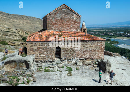 9e - 10e siècle basilique en Uplistsikhe (la forteresse du seigneur) rupestres antiques en Géorgie, ville de la région de Shida Kartli Banque D'Images