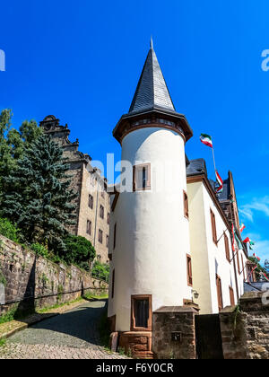 Architecture pittoresque au-dessous du château à Marburg, Hesse, Allemagne Banque D'Images