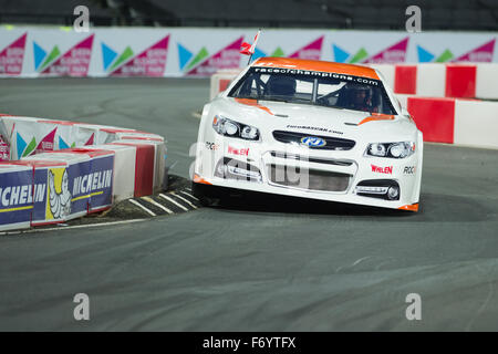 Londres, Royaume-Uni. 21 novembre, 2015. Tom Kristensen (Danemark) durs pendant la Course des champions dans le stade de la Queen Elizabeth Olympic Park le 21 novembre 2015 à Londres, Royaume-Uni. Crédit : Scott Dennis/Alamy Live News Banque D'Images