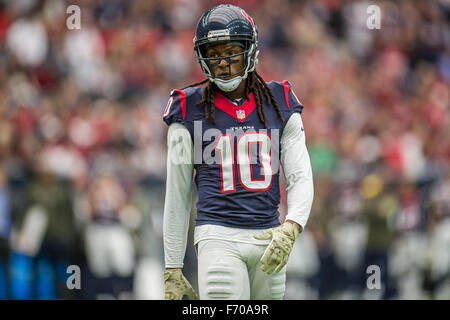 Houston, Texas, USA. 22 Nov, 2015. Le receveur des Houston Texans DeAndre Hopkins (10) au cours du 2e trimestre d'un match de la NFL entre les Houston Texans et les New York Jets à NRG Stadium à Houston, TX le 22 novembre 2015. Credit : Trask Smith/ZUMA/Alamy Fil Live News Banque D'Images