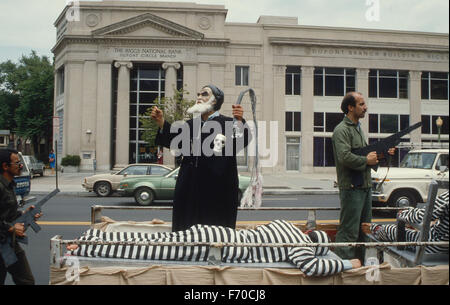 Washington, DC, USA Juin 1984 Démonstration par la société des étudiants iraniens musulmans des États-Unis et du Canada. Banque D'Images