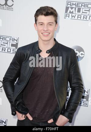 Los Angeles, USA. 22 Nov, 2015. Shawn Mendes aux arrivées pour 2015 American Music Awards - Arrivals 1, Microsoft Theatre, Los Angeles, CA, le 22 novembre 2015. © Dee Cercone/Everett Collection/Alamy Live News Crédit : Everett Collection Inc/Alamy Live News Banque D'Images