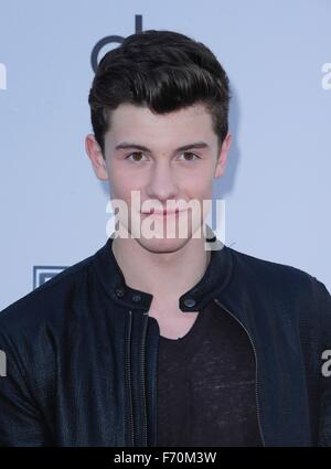 Los Angeles, USA. 22 Nov, 2015. Shawn Mendes aux arrivées pour 2015 American Music Awards - Arrivals 3, Microsoft Theatre, Los Angeles, CA, le 22 novembre 2015. Credit : Everett Collection Inc/Alamy Live News Banque D'Images