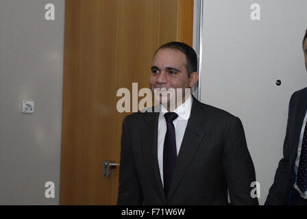 Copenhague, Danemark. 23 novembre, 2015. Son Altesse Royale le prince Ali Bin Al Hussian candidat à la présidence pour FIFAsports tient conférence de presse à l'hôtel Hilton de Copenhague Kastrup Credit : Francis Dean/Alamy Live News Banque D'Images