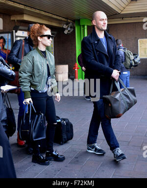 Jess Glynne arrive à Milan avant de la 22e European MTV Music Awards 2015 le dimanche (25OCT15). Avec : Jess Glynne Où : Milan, Italie Quand : 24 Oct 2015 Banque D'Images