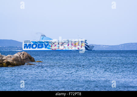 Ferry Moby en Sardaigne Banque D'Images
