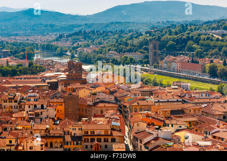 L'Oltrarno et Porta San Niccolo à Florence, Italie Banque D'Images