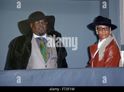 New York, NY, USA. 24 Nov, 2015. George Clinton dehors et environ pour la célébrité Candids - TUE, New York, NY 24 Novembre, 2015. Credit : Derek Storm/Everett Collection/Alamy Live News Banque D'Images