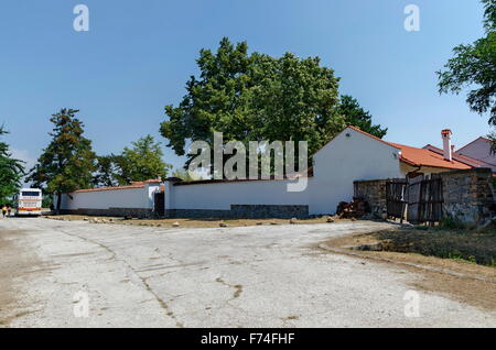 Clôture du monastère Batkun mur 'St. Peter et Pavel', Bulgarie Banque D'Images