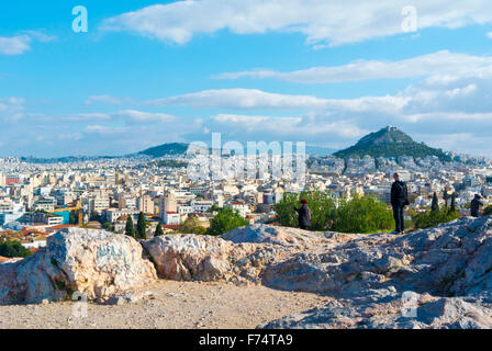 Lofos Arios Pagos, aréopage Hill, avec vue sur le mont Lycabette, Athènes, Grèce Banque D'Images