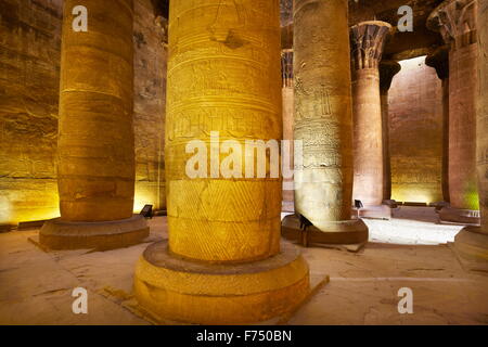 L'Egypte - Edfou, Temple d'Horus Banque D'Images