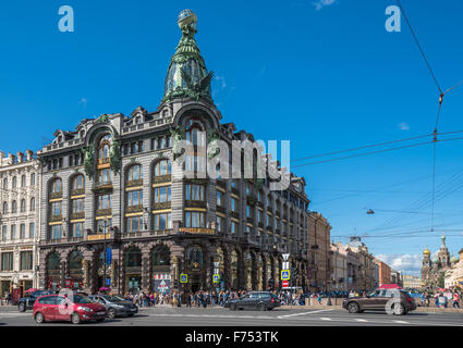 Bâtiment historique de la compagnie Singer, à l'heure actuelle, la Chambre des livres sur la Perspective Nevski, à Saint-Pétersbourg, Russie Banque D'Images