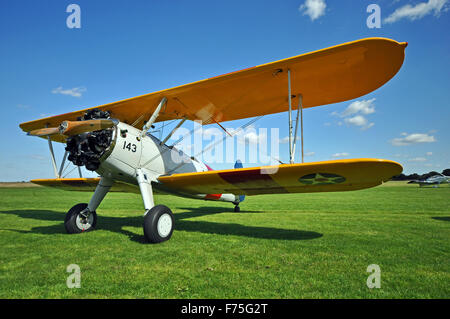 (Boeing Stearman) Modèle 75 est un biplan utilisé comme avion d'entraînement militaire, dont au moins 10 626 ont été construits aux États-Unis Banque D'Images