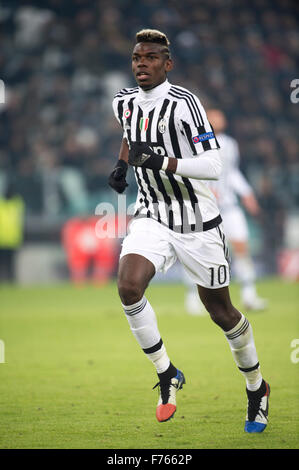 Turin, Italie. 25Th Nov, 2015. Paul Pogba (Juventus) Football/Football : Ligue des Champions Groupe D match entre la Juventus 1-0 à Manchester City Juventus Stadium à Turin, Italie . © Maurizio Borsari/AFLO/Alamy Live News Banque D'Images