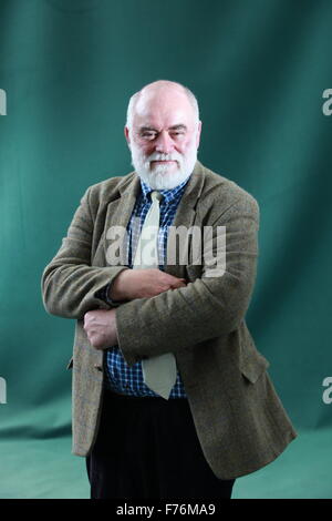 Un portrait d'Ion Trewin dans les jardins de Charlotte Square au Festival du livre d'Édimbourg. Cette photo a été prise le 28/4/2011 Banque D'Images