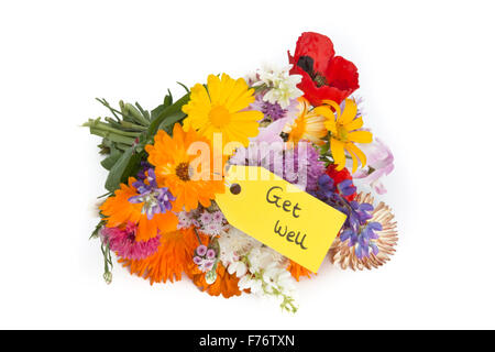 Bouquet de fleurs d'été avec un tag islolated sur fond blanc Banque D'Images