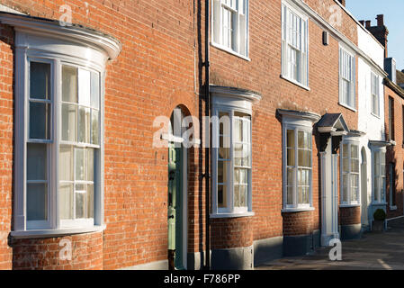 Maisons d'époque avec bow-windows, Abbey Street, Faversham, Kent, Angleterre, Royaume-Uni Banque D'Images