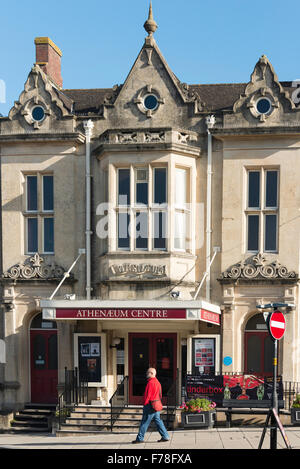 L'Athenaeum Centre, High Street, Salisbury, Wiltshire, Angleterre, Royaume-Uni Banque D'Images