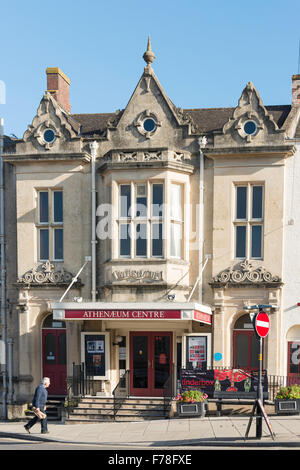 L'Athenaeum Centre, High Street, Salisbury, Wiltshire, Angleterre, Royaume-Uni Banque D'Images