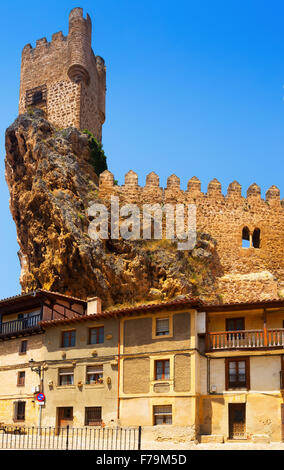 Avis de Frias château (12e-15e siècle). Province de Burgos, Castille et Leon, Espagne Banque D'Images