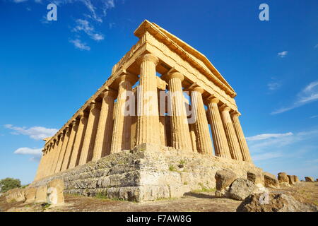 Temple of Concordia, Vallée des Temples (Valle dei Templi), Agrigente, Sicile, Italie l'UNESCO Banque D'Images