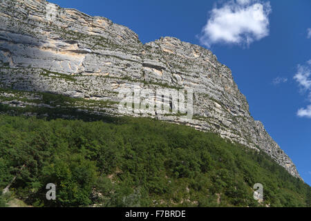 Paysage montagneux à Castellane. France Banque D'Images