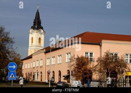 La ville de Kecskemet Hongrie Europe, l'église franciscaine de Saint Nicolas Banque D'Images