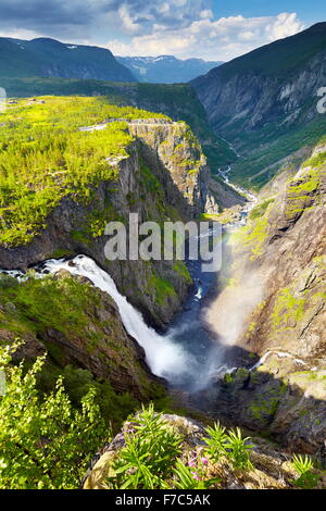 La cascade de Voringfossen, Hordaland, Norvège Banque D'Images