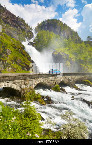 Latefossen cascade, Hordaland, Norvège Banque D'Images