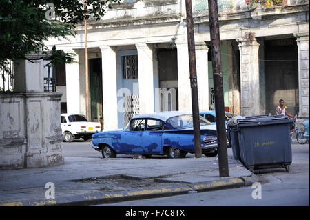 Voitures anciennes de Cuba. Banque D'Images