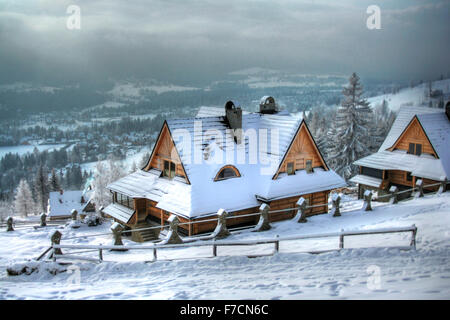 Chambre d'hiver à la montagne Banque D'Images