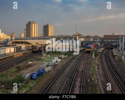 Clapham Junction gare tôt le matin Banque D'Images