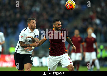 Rome, Italie. 29 novembre, 2015. Football / Soccer : Ligue Italienne SERIE A. 14° MATCH ROMA VS ATALANTA au stade olympique de la ville de Rome, Italie. Crédit : marco iacobucci/Alamy Live News Banque D'Images