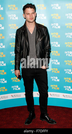 Mar 24, 2015 - Londres, Angleterre, Royaume-Uni - Jeremy Irvine qui fréquentent en Film Awards 2015, l'Empire Cinema, Leicester Square Banque D'Images