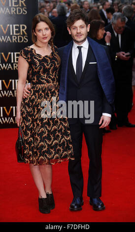 Apr 12, 2015 - Londres, Angleterre, Royaume-Uni - Zoe Grisedale et Iwan rj management assistant à l'Olivier Awards 2015, Royal Opera House, Covent G Banque D'Images