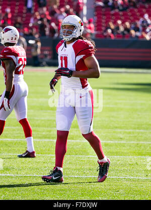 Santa Clara, CA. 29 Nov, 2015. Arizona Cardinals wide receiver Larry Fitzgerald (11) se réchauffe avant le match de football américain NFL entre les Arizona Cardinals et les San Francisco 49ers à Levi's Stadium à Santa Clara, CA. Damon Tarver/Cal Sport Media/Alamy Live News Banque D'Images